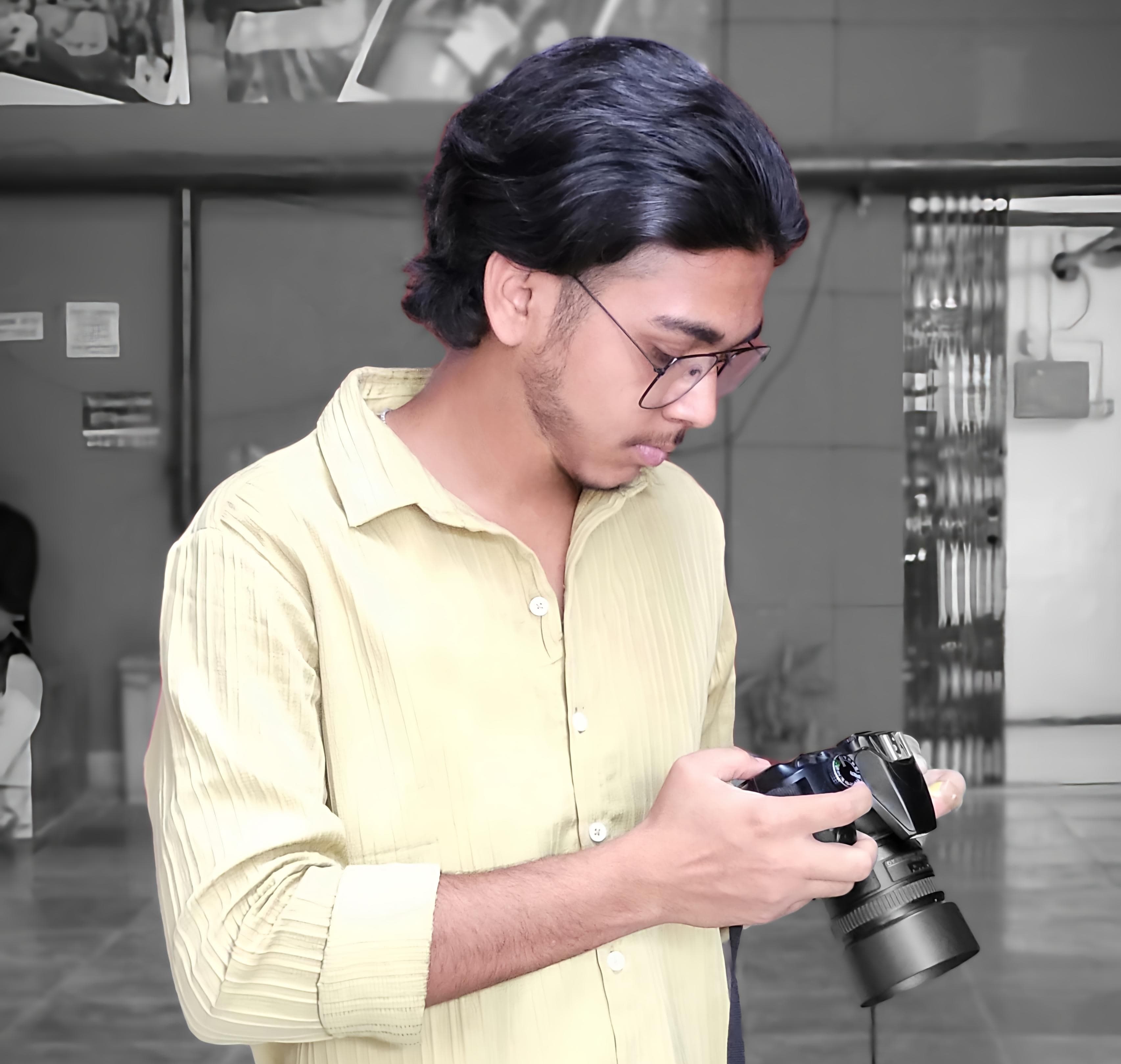 Debpriyo Ghosal portrait 4